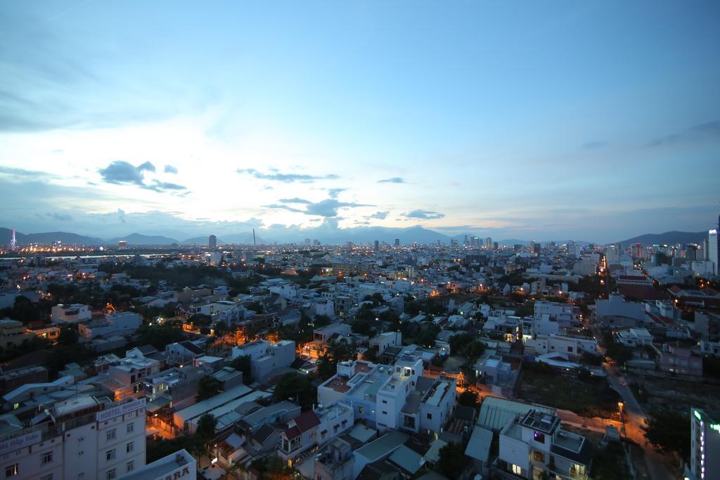 Royal Huy Da Nang Hotel Exterior photo